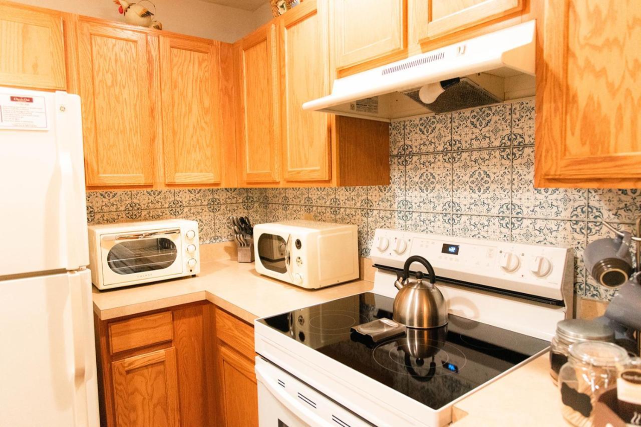 Camelback Private Home Located Behind Waterpark & Ski Lift Танерсвил Екстериор снимка